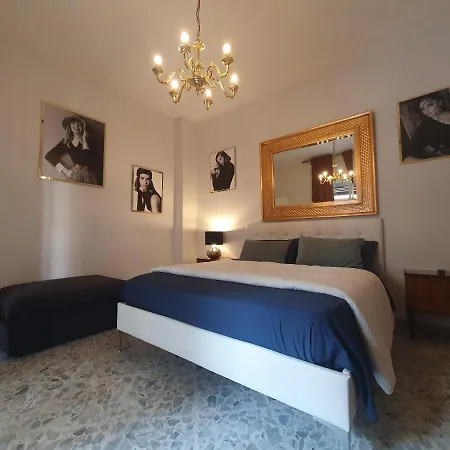 Apartment Intero 4 Da Letto 3 Bagni 12 Posti Letto Cado Dalle Nubi Bari